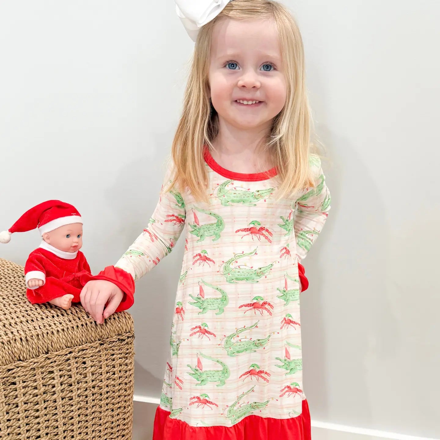Sweet Bay Clothing Gator/Crawfish Christmas Nightgown