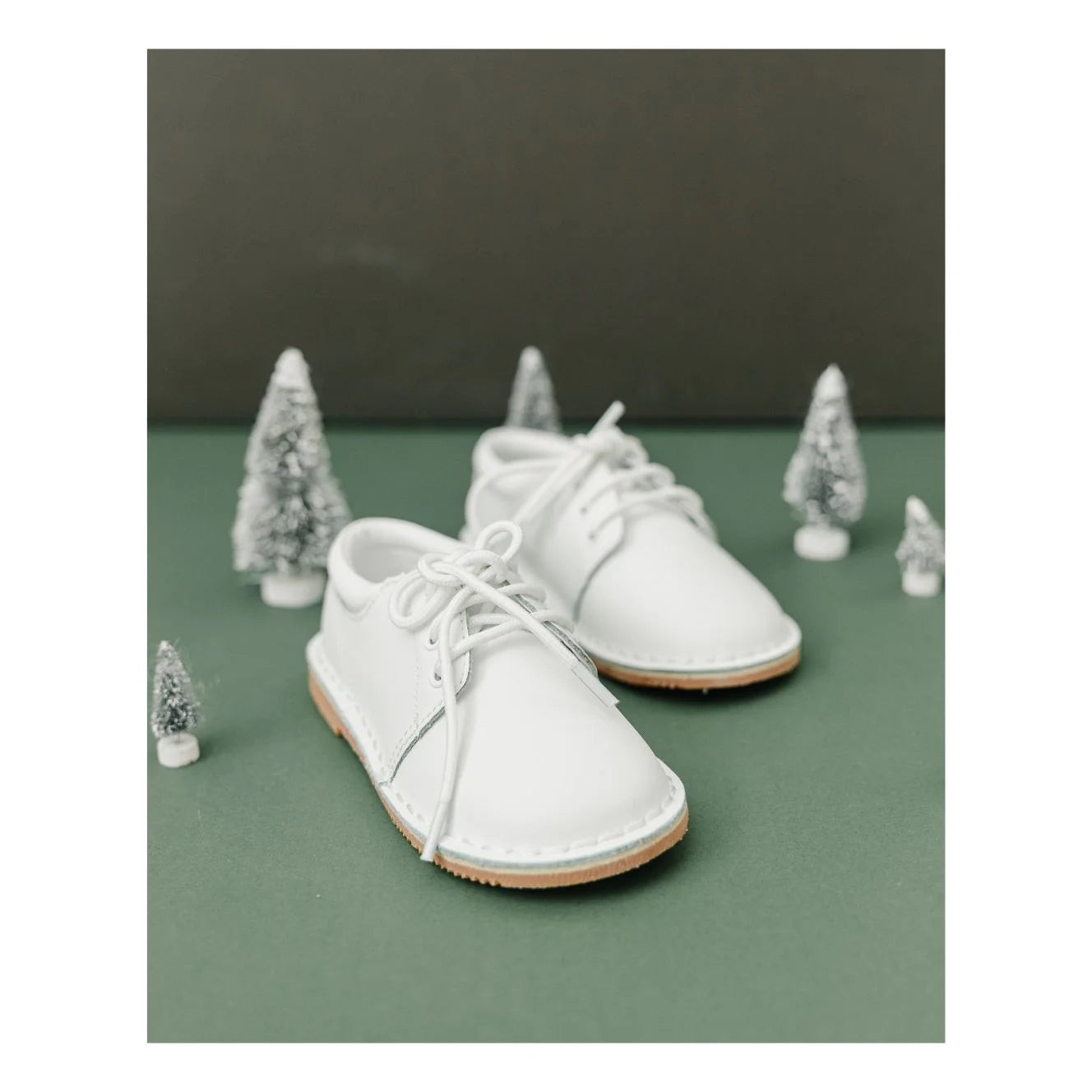 L'Amour Shoes Tyler White Leather Lace Up Shoe