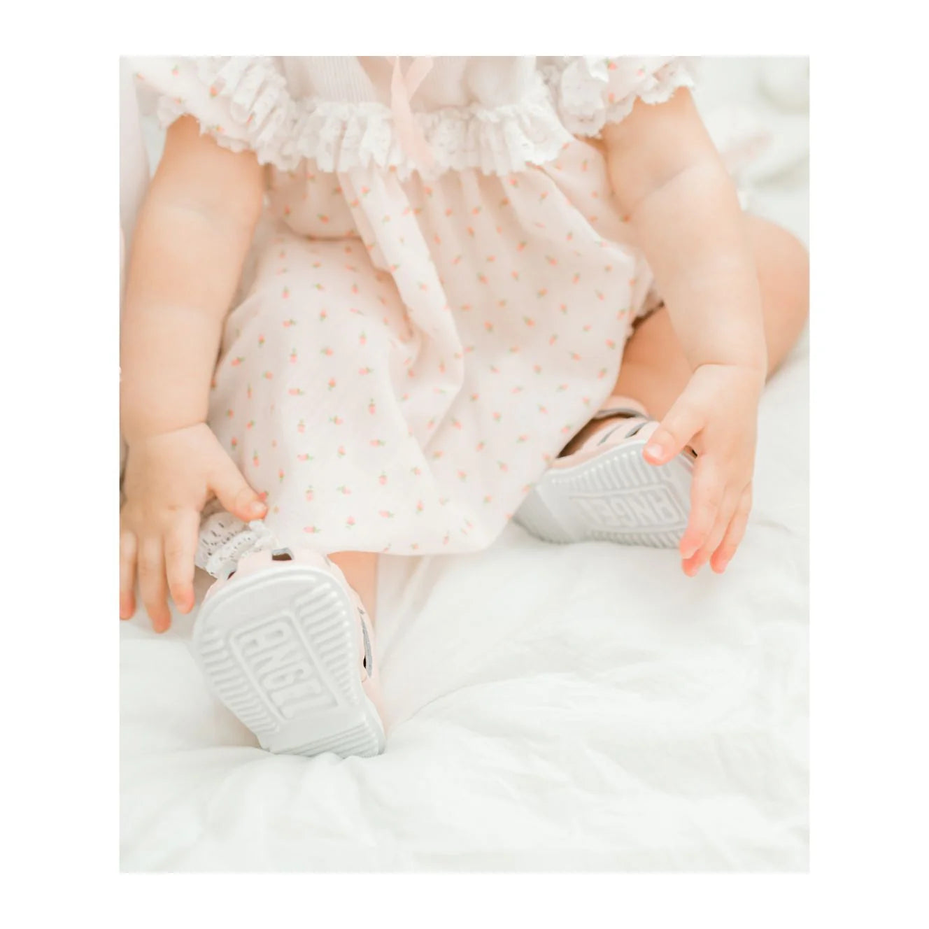 L'Amour Shoes Shelby Caged Sandal (Baby)