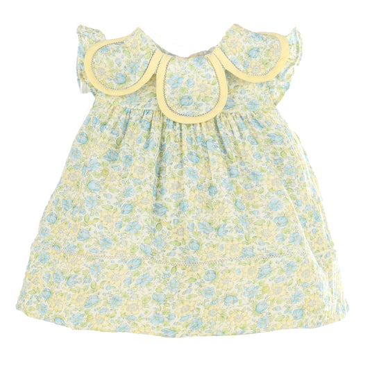 Sophie and Lucas Buttercup Petal Float, Print