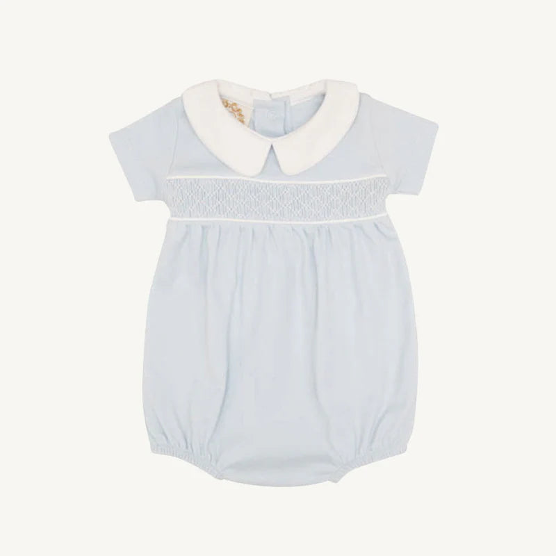 Beaufort Bonnet Short Sleeve Banbury Bubble in Buckhead Blue with Worth Avenue White Smocking