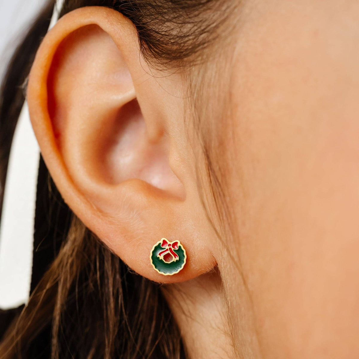 Pip Pop Post Wreath Stud Earrings - Hypoallergenic, Flat Back, Girl Gift