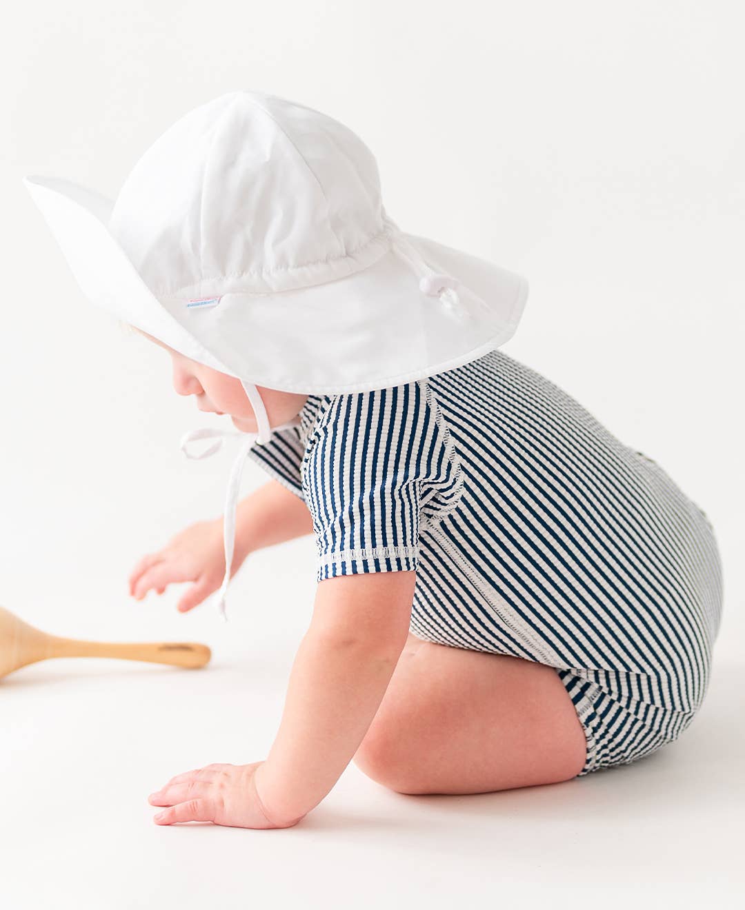 Rufflebutts Kids White Sun Protective Hat